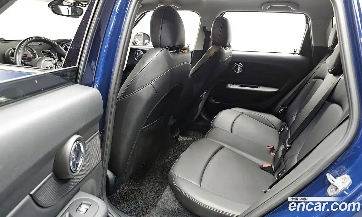 Mini Clubman 2018 1.5 гидро в Москве № 229280, фото 12