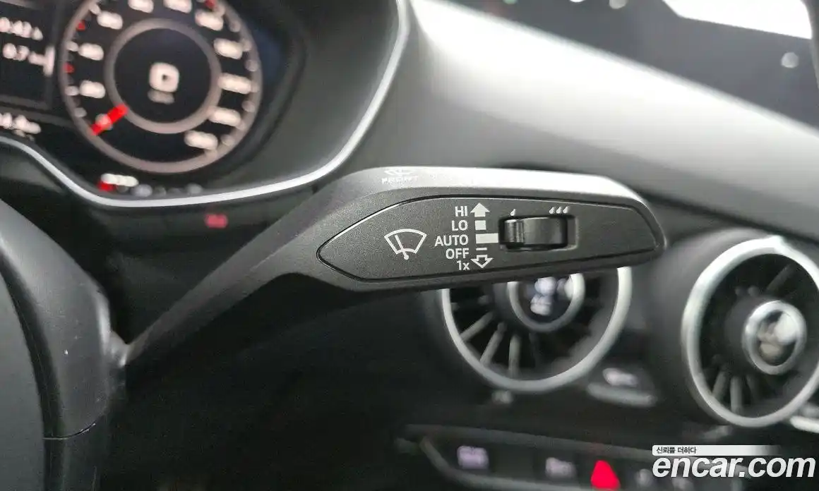 Audi TT 2016 2.0 гидро в Москве № 229729, фото 16