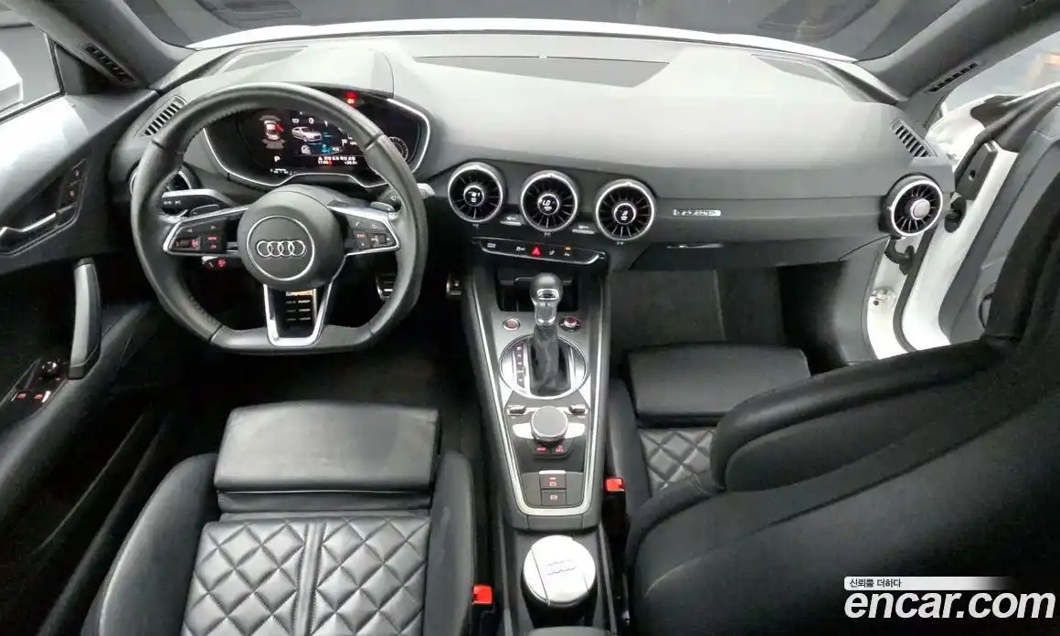 Audi TT 2016 2.0 гидро в Москве № 229729, фото 7