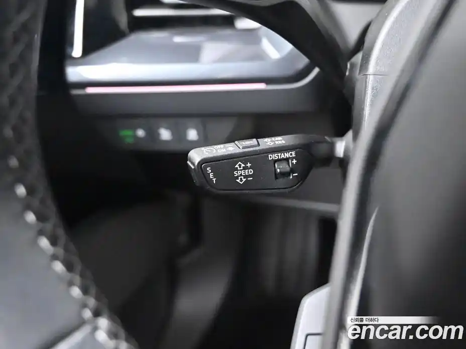 Audi Q4 e-tron 2023 1.0 гидро в Москве № 230349, фото 16