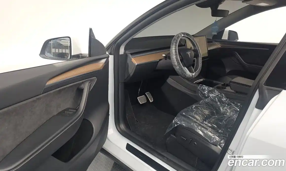 Tesla Model Y 2024 0.2 гидро в Москве № 231690, фото 9