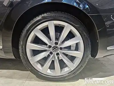 Volkswagen Arteon 2023 2.0 гидро в Москве № 232088, миниатюра 5