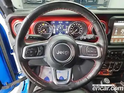 Jeep Wrangler 2023 2.0 гидро в Москве № 232287, миниатюра 9