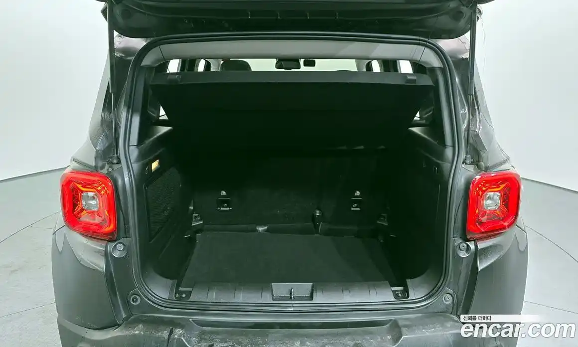 Jeep Renegade 2020 1.6 гидро в Москве № 232711, фото 20