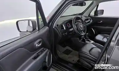 Jeep Renegade 2020 1.6 гидро в Москве № 232711, миниатюра 10