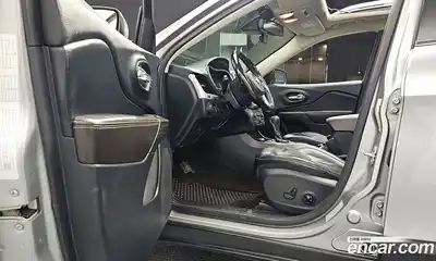 Jeep Cherokee 2015 2.0 гидро в Москве № 232748, миниатюра 10