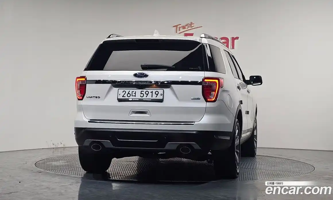 Ford Explorer 2018 2.3 гидро в Москве № 255568, фото 4