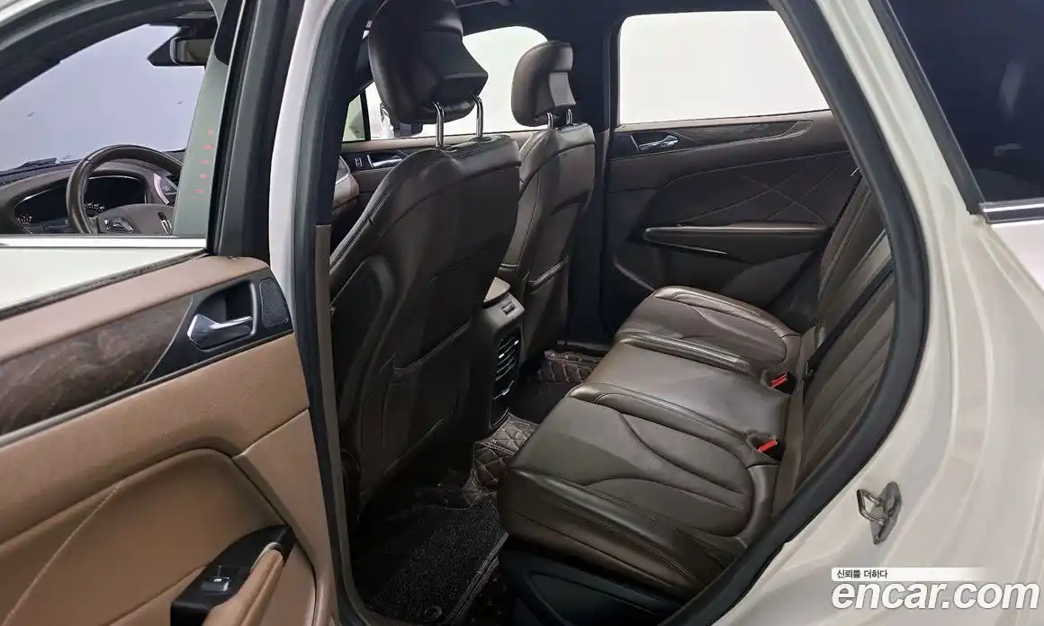 Lincoln MKC 2018 2.0 гидро в Москве № 255813, фото 11