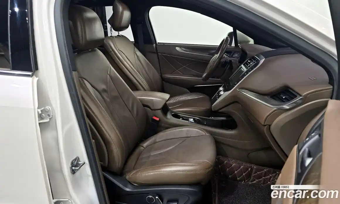 Lincoln MKC 2018 2.0 гидро в Москве № 255813, фото 12