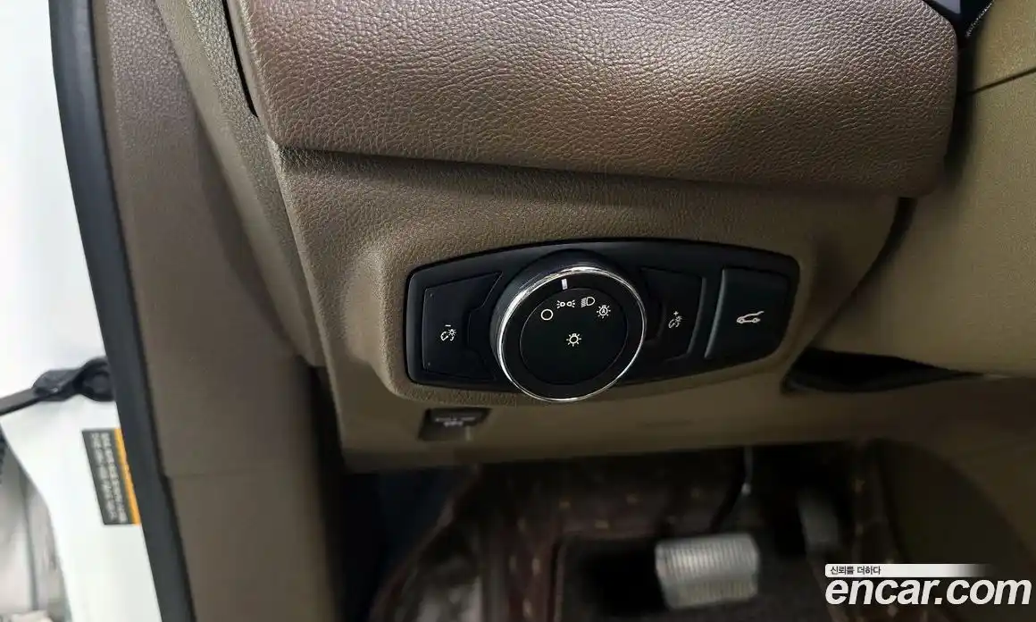 Lincoln MKC 2018 2.0 гидро в Москве № 255813, фото 13