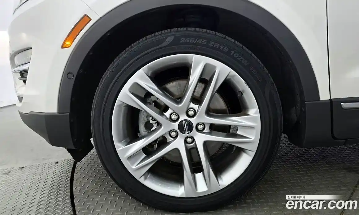 Lincoln MKC 2018 2.0 гидро в Москве № 255813, фото 5