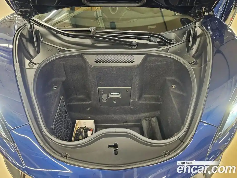 McLaren 570S 2019 3.8 гидро в Москве № 256913, фото 12