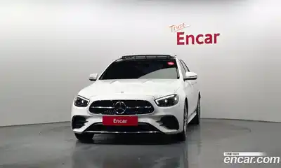 Mercedes-Benz E-Class 2021 2.0 гидро, миниатюра 3