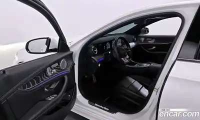 Mercedes-Benz E-Class 2021 2.0 гидро, миниатюра 10