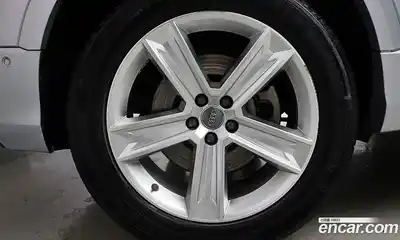 Audi Q8 2021 3.0 гидро в Москве № 269519, миниатюра 7