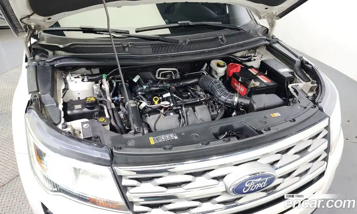 Ford Explorer 2019 2.3 гидро в Москве № 273449, фото 6