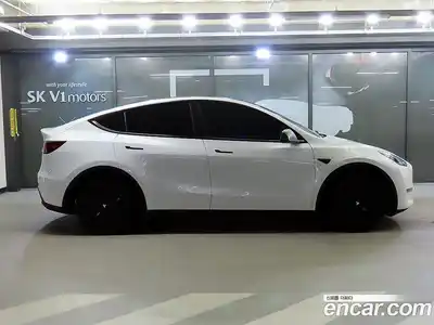 Tesla Model Y 2021 0.2 гидро в Москве № 274900, миниатюра 3