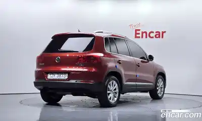 Volkswagen Tiguan 2014 2.0 гидро в Москве № 277474, миниатюра 2