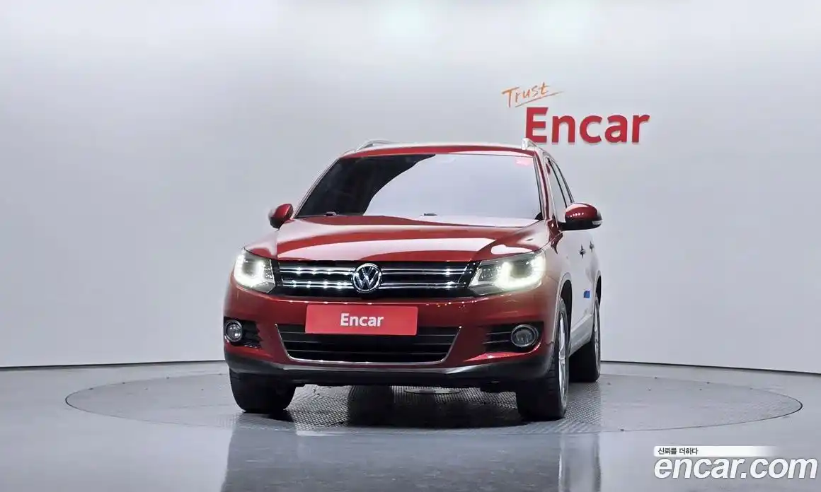 Volkswagen Tiguan 2014 2.0 гидро в Москве № 277474, фото 3