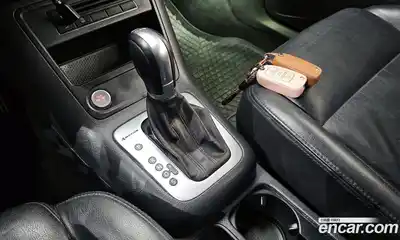 Volkswagen Tiguan 2014 2.0 гидро в Москве № 277474, миниатюра 9