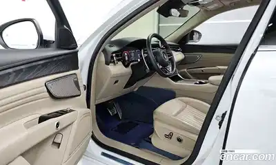 Maserati Grecale 2023 2.0 гидро в Москве № 282714, миниатюра 12