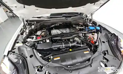 Maserati Grecale 2023 2.0 гидро в Москве № 282714, миниатюра 6