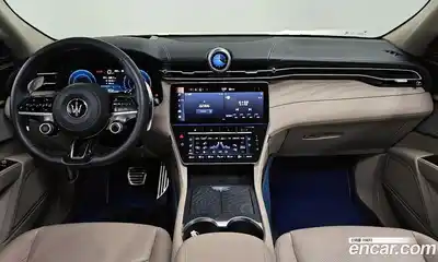 Maserati Grecale 2023 2.0 гидро в Москве № 282714, миниатюра 7