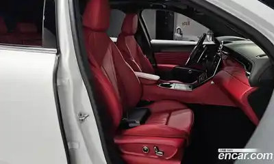 Maserati Grecale 2023 2.0 гидро в Москве № 282741, миниатюра 10