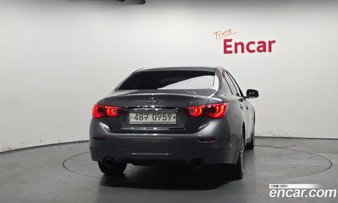 Infiniti Q50 2016 3.5 гидро в Москве № 284106, фото 4