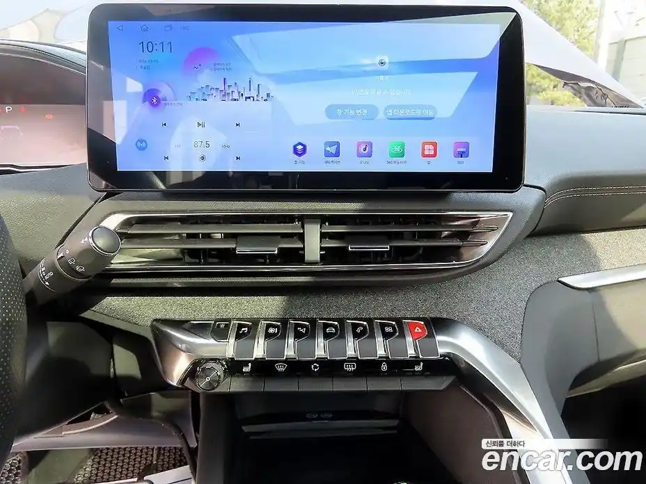 Peugeot 5008 2018 1.6 гидро в Москве № 284589, фото 11