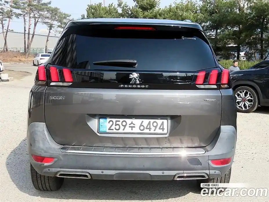 Peugeot 5008 2018 1.6 гидро в Москве № 284589, фото 4