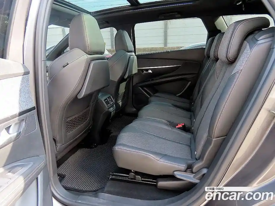 Peugeot 5008 2018 1.6 гидро в Москве № 284589, фото 6