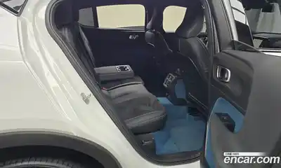 Volvo C40 2022 0.2 гидро в Москве № 293807, миниатюра 12