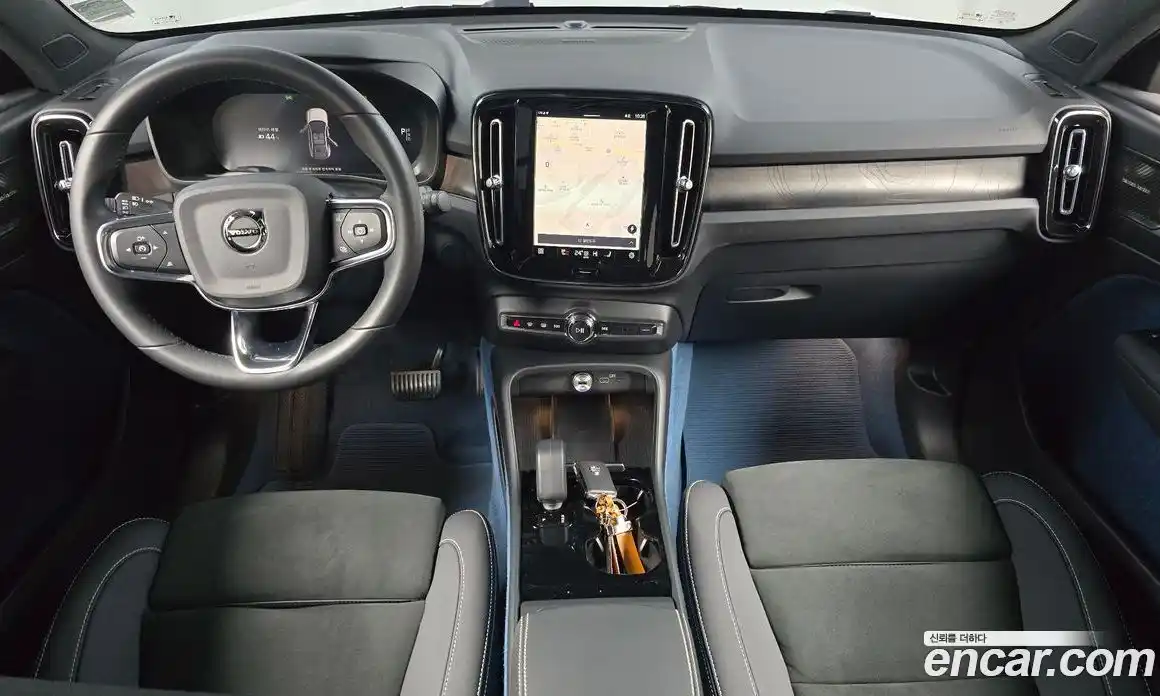 Volvo C40 2022 0.2 гидро в Москве № 293807, фото 7