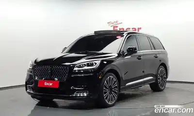Lincoln Aviator, 2023