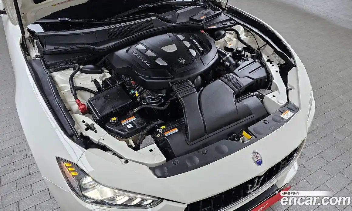 Maserati Ghibli 2017 3.0 гидро в Москве № 304545, фото 6