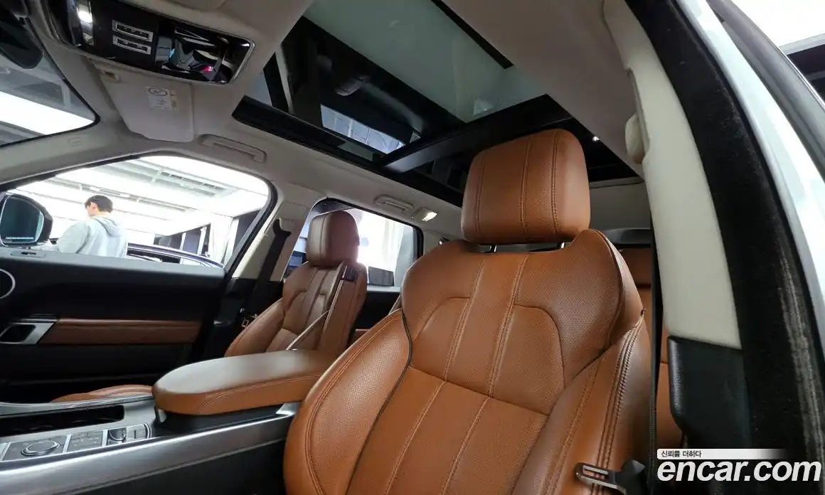 Land Rover Range-Rover Sport 2017 3.0 гидро в Москве № 328388, фото 19
