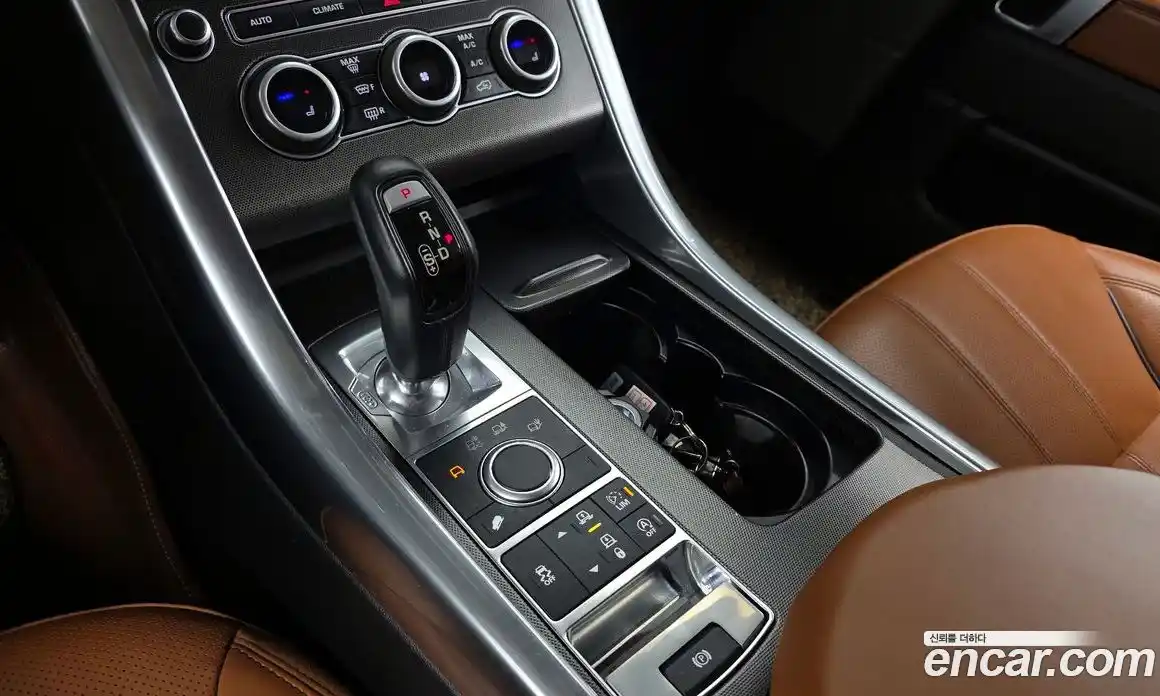 Land Rover Range-Rover Sport 2017 3.0 гидро в Москве № 328388, фото 9