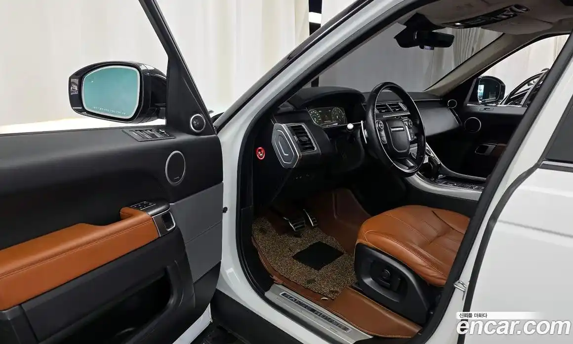 Land Rover Range-Rover Sport 2017 3.0 гидро в Москве № 328388, фото 10