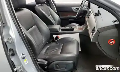 Jaguar XF 2014 2.2 гидро в Москве № 335830, миниатюра 10