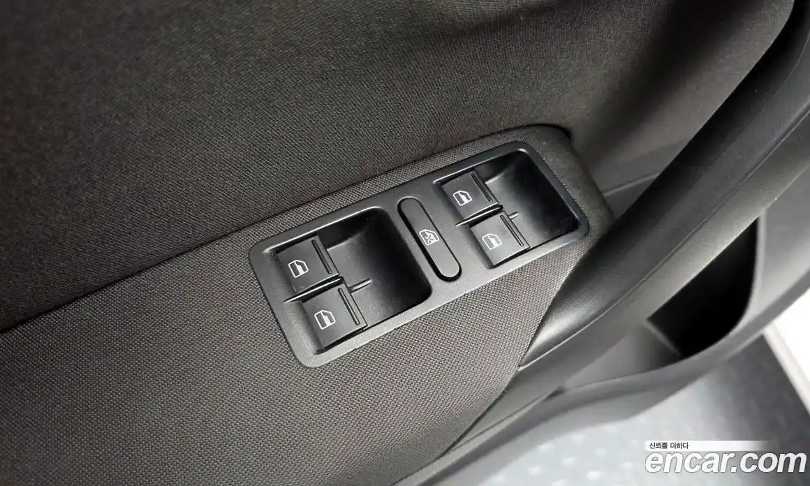 Volkswagen Polo 2014 1.6 гидро в Москве № 357896, фото 18