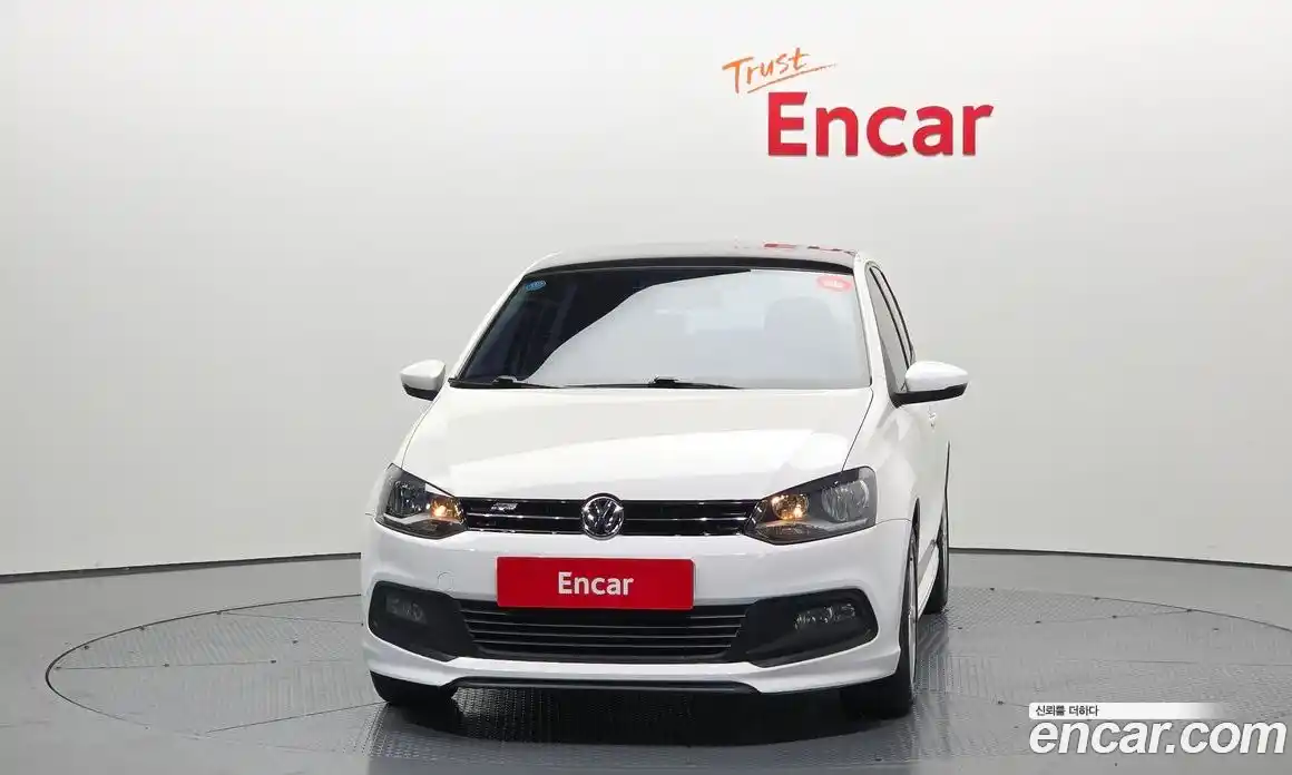 Volkswagen Polo 2014 1.6 гидро в Москве № 357896, фото 3