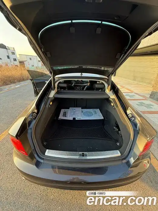 Audi A7 2012 3.0 гидро в Москве № 373628, фото 10