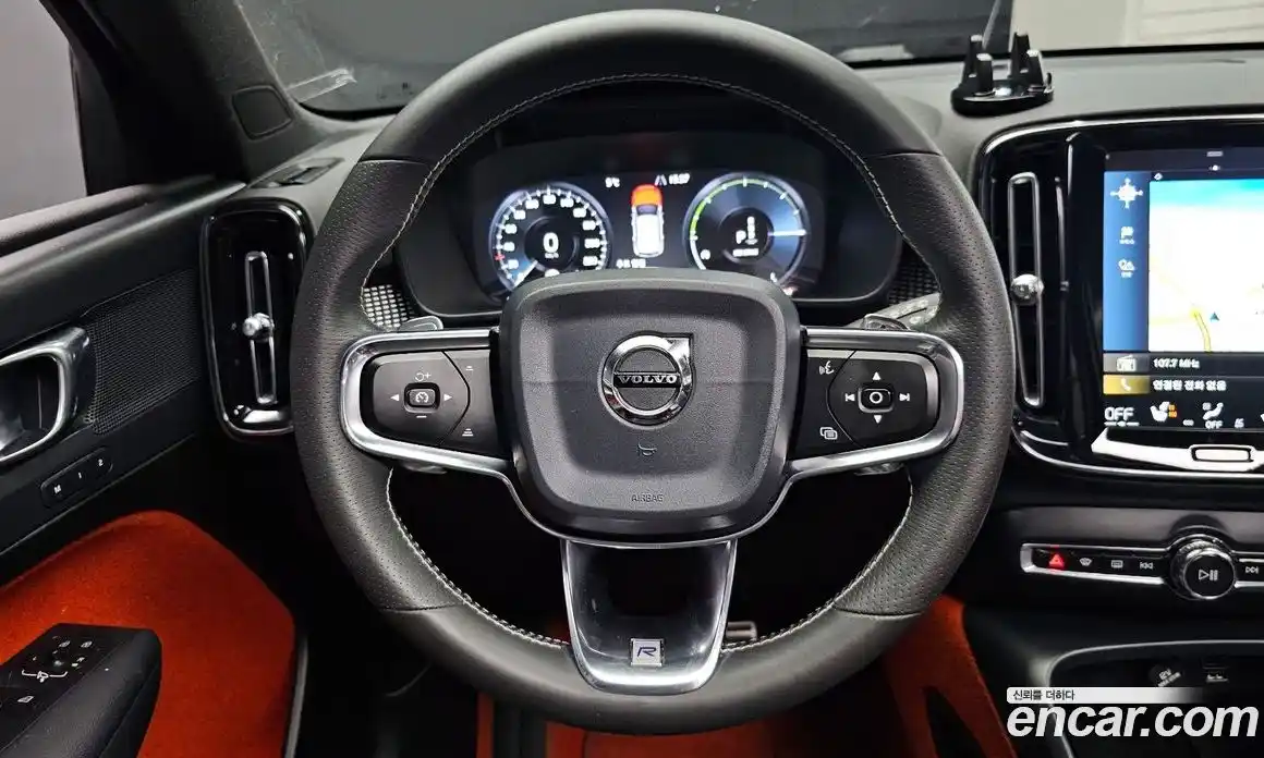 Volvo XC40 2020 2.0 гидро в Москве № 373925, фото 13