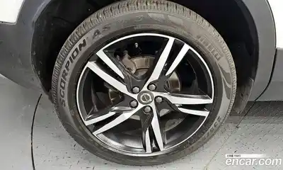 Volvo XC40 2020 2.0 гидро в Москве № 373925, миниатюра 5