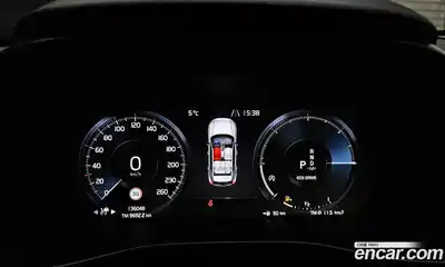 Volvo XC40 2020 2.0 гидро в Москве № 373925, миниатюра 8