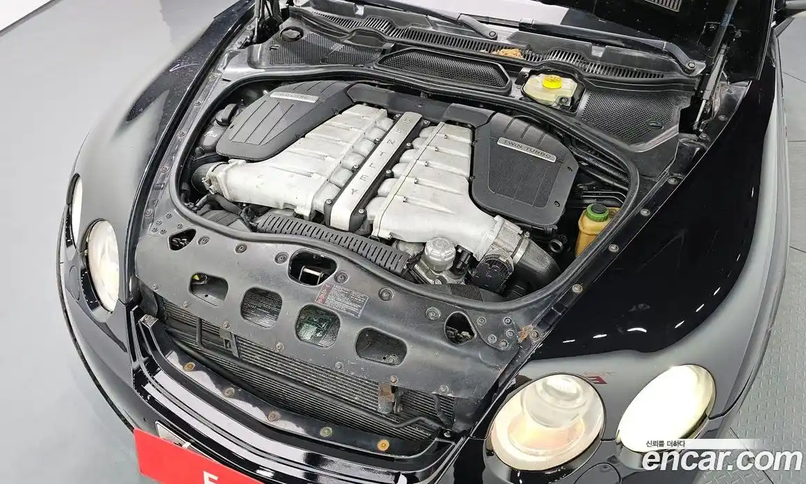 Bentley Flying Spur 2007 6.0 гидро в Москве № 387181, фото 6