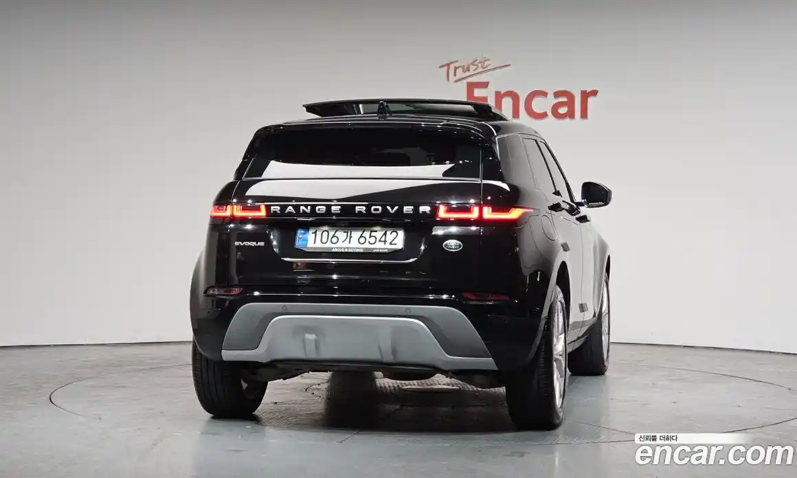 Land Rover Range-Rover Evoque 2022 2.0 гидро в Москве № 416239, фото 3