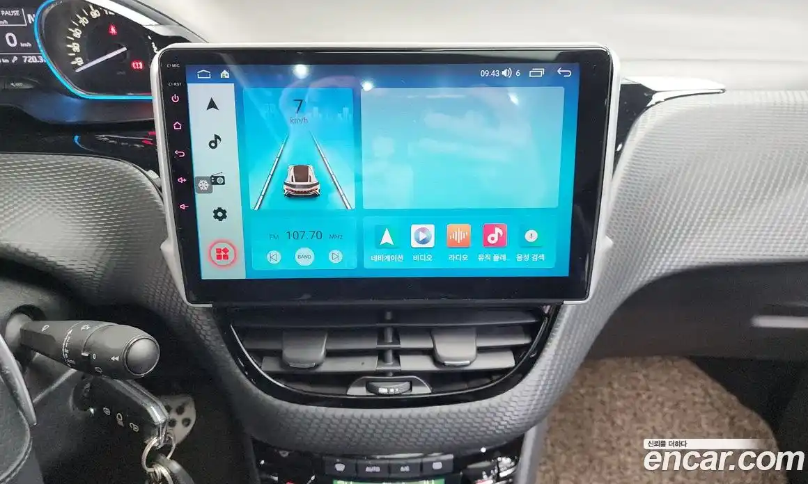 Peugeot 2008 2017 1.6 гидро в Москве № 433668, фото 15