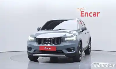 Volvo XC40 2020 2.0 гидро в Москве № 497539, миниатюра 3